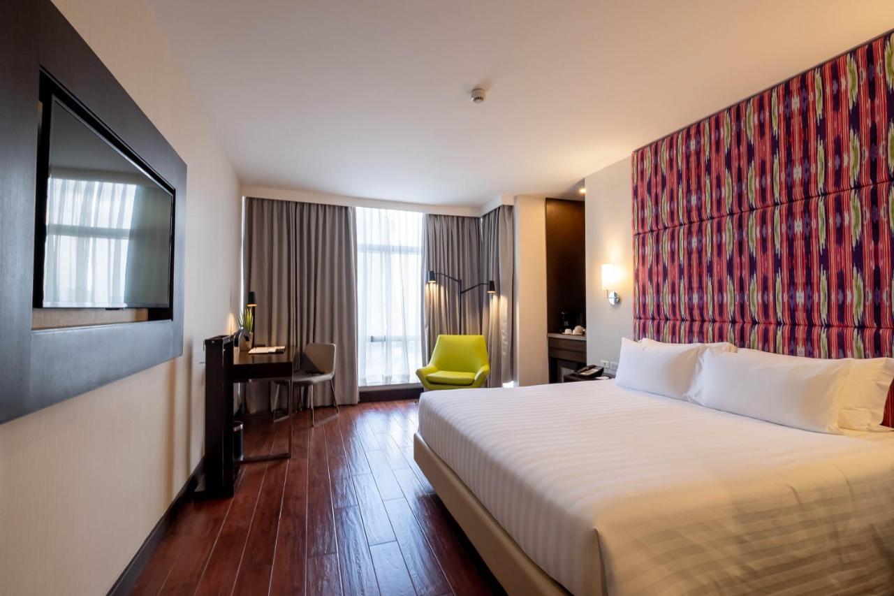 Wynwood Hotel Pasig City Экстерьер фото