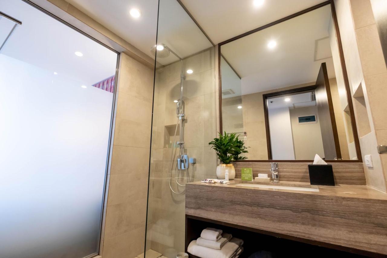 Wynwood Hotel Pasig City Экстерьер фото