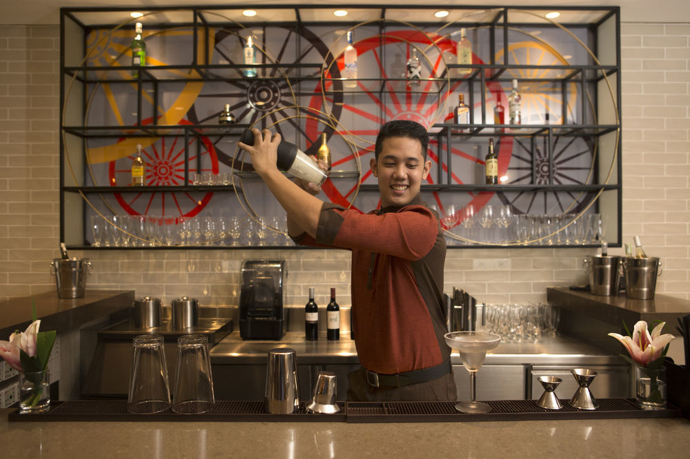 Wynwood Hotel Pasig City Экстерьер фото